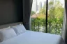 1 Bedroom Condo for rent in The Room Sukhumvit 40, Phra Khanong, Bangkok near BTS Ekkamai