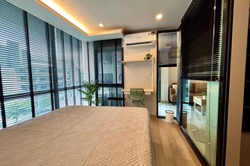 1 Bedroom Condo for rent in SOCIO Ruamrudee, Lumpini, Bangkok near BTS Ploen Chit