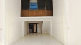 3 Bedroom Commercial for sale in Lak Song, Bangkok