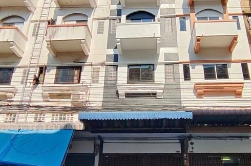 3 Bedroom Commercial for sale in Lak Song, Bangkok