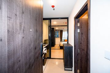 1 Bedroom Condo for rent in XT Huaikhwang, Din Daeng, Bangkok near MRT Huai Khwang