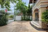 4 Bedroom House for rent in Thung Maha Mek, Bangkok near MRT Lumpini