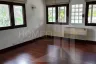 3 Bedroom House for rent in Phra Khanong Nuea, Bangkok near BTS Ekkamai
