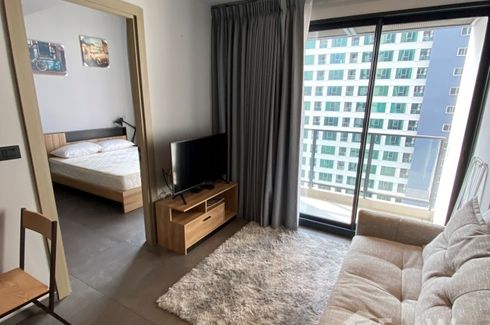 1 Bedroom Condo for rent in The Lofts Asoke, Khlong Toei Nuea, Bangkok near MRT Phetchaburi
