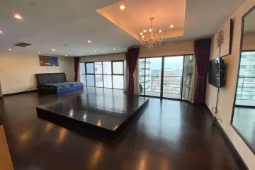 Condo for sale in Sathorn Gardens, Thung Maha Mek, Bangkok near MRT Lumpini