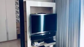 2 Bedroom Condo for sale in Rhythm Ratchada, Sam Sen Nok, Bangkok near MRT Ratchadaphisek