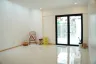 2 Bedroom Townhouse for sale in Bang Na, Bangkok
