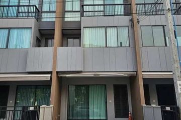 3 Bedroom Townhouse for rent in Suan Luang, Bangkok near Airport Rail Link Hua Mak