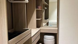 2 Bedroom Condo for sale in Sky Walk Condominium, Phra Khanong Nuea, Bangkok near BTS Phra Khanong