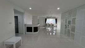 3 Bedroom Condo for rent in Fifty Fifth Tower, Khlong Tan Nuea, Bangkok near BTS Thong Lo