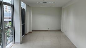 Office for rent in Rassamee Tavorn Building, Suriyawong, Bangkok near BTS Surasak