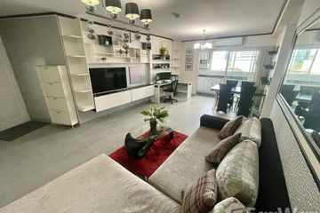 2 Bedroom Condo for rent in Huai Khwang, Bangkok near MRT Huai Khwang