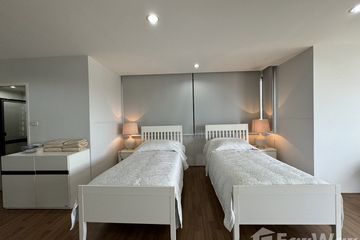 3 Bedroom Condo for rent in Riverine Place, Suan Yai, Nonthaburi