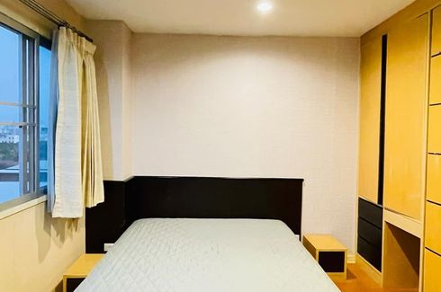 1 Bedroom Condo for rent in Lumpini Condo Town Bodindecha - Ramkhamhaeng, Phlapphla, Bangkok near MRT Ramkhamhaeng