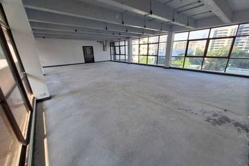 1 Bedroom Office for rent in Phra Khanong Nuea, Bangkok