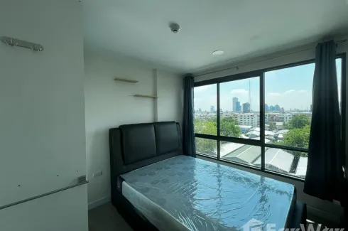 1 Bedroom Condo for rent in Sam Sen Nai, Bangkok