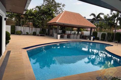 6 Bedroom House for sale in Jomtien Park Villas, Nong Prue, Chonburi