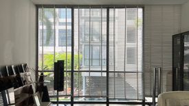 2 Bedroom Condo for sale in Domus 18, Khlong Toei, Bangkok near BTS Asoke