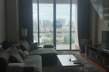 2 Bedroom Condo for sale in 185 Rajadamri, Lumpini, Bangkok near BTS Ratchadamri