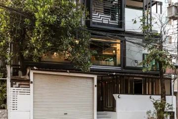 12 Bedroom Hotel / Resort for sale in Chang Khlan, Chiang Mai