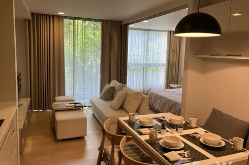 1 Bedroom Condo for rent in Liv At 49, Khlong Tan Nuea, Bangkok near BTS Thong Lo