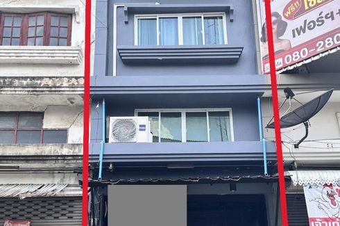 3 Bedroom Townhouse for sale in Chao Fa, Khu Khot, Pathum Thani