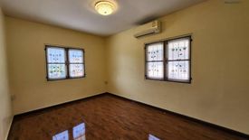 3 Bedroom Townhouse for sale in Baan Pruksa 30/1, Bang Khu Rat, Nonthaburi