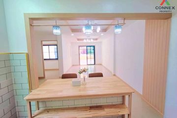 4 Bedroom Townhouse for sale in Mu Ban Bua Thong 4, Phimon Rat, Nonthaburi