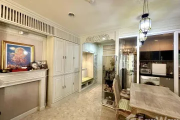 2 Bedroom Condo for sale in The Crest Ruamrudee, Lumpini, Bangkok near BTS Ploen Chit