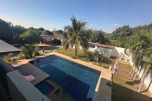 4 Bedroom Villa for sale in Nong Prue, Chonburi