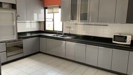 3 Bedroom Condo for rent in Baan Piyabutr, Khlong Tan, Bangkok near BTS Phrom Phong