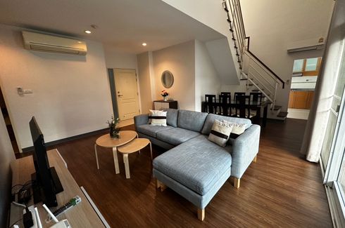 3 Bedroom Condo for rent in Khlong Tan Nuea, Bangkok