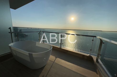 2 Bedroom Condo for sale in Arom Wongamat, Na Kluea, Chonburi