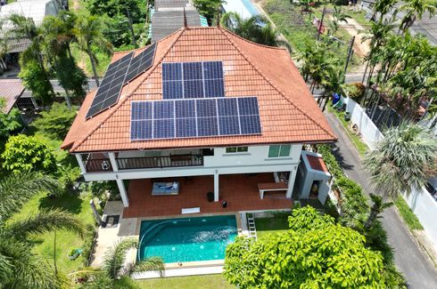 2 Bedroom Villa for sale in Thep Krasatti, Phuket