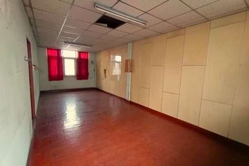 Commercial for rent in Yan Nawa, Bangkok