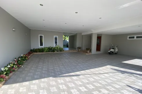 4 Bedroom Villa for sale in Sabai Village 2, Kathu, Phuket