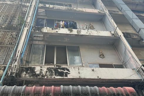 4 Bedroom Townhouse for sale in Silom, Bangkok near MRT Silom