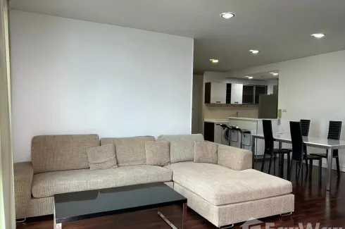 2 Bedroom Condo for rent in Baan Sathorn Condo, Khlong Toei Nuea, Bangkok near MRT Phetchaburi