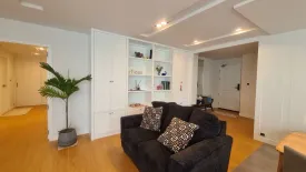 2 Bedroom Condo for sale in LAKE AVENUE Sukhumvit 16, Khlong Toei, Bangkok near BTS Asoke