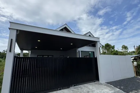 3 Bedroom House for sale in Pa Khlok, Phuket