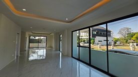 4 Bedroom Townhouse for sale in Norden Barn Beyond, Pa Phai, Chiang Mai
