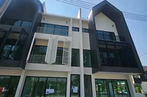 4 Bedroom Townhouse for sale in Norden Barn Beyond, Pa Phai, Chiang Mai