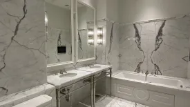 2 Bedroom Condo for sale in 98 Wireless, Lumpini, Bangkok near BTS Ploen Chit