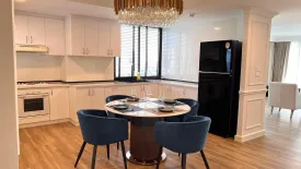 2 Bedroom Condo for sale in Lake Green, Khlong Toei, Bangkok near BTS Nana