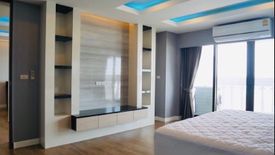 2 Bedroom Condo for rent in Nusa State Tower Condominium, Silom, Bangkok near BTS Surasak