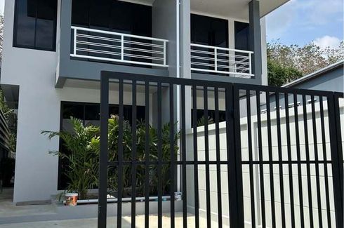 2 Bedroom Townhouse for sale in Thep Krasatti, Phuket