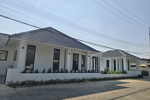 3 Bedroom Villa for sale in Baan Thanaboon Property, San Phak Wan, Chiang Mai