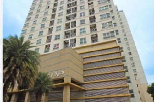 2 Bedroom Condo for sale in Chong Nonsi, Bangkok