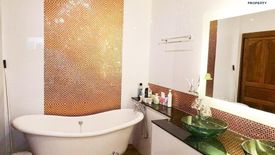 4 Bedroom House for sale in Nantawan Sathorn-Ratchaphruk, Bang Waek, Bangkok