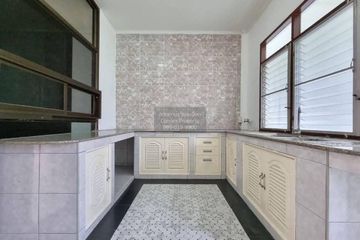 5 Bedroom Townhouse for sale in Chomfah warangkul Klong 2, Prachathipat, Pathum Thani